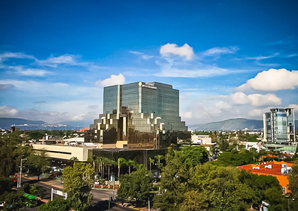 hoteles-lujosos-guadalajara-presidente-intercon-es (1)
