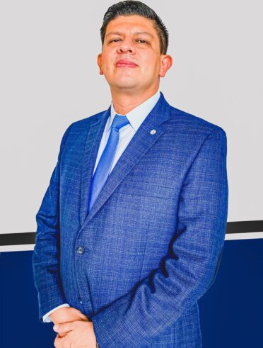 Dr. Hugo Pineda Alemán